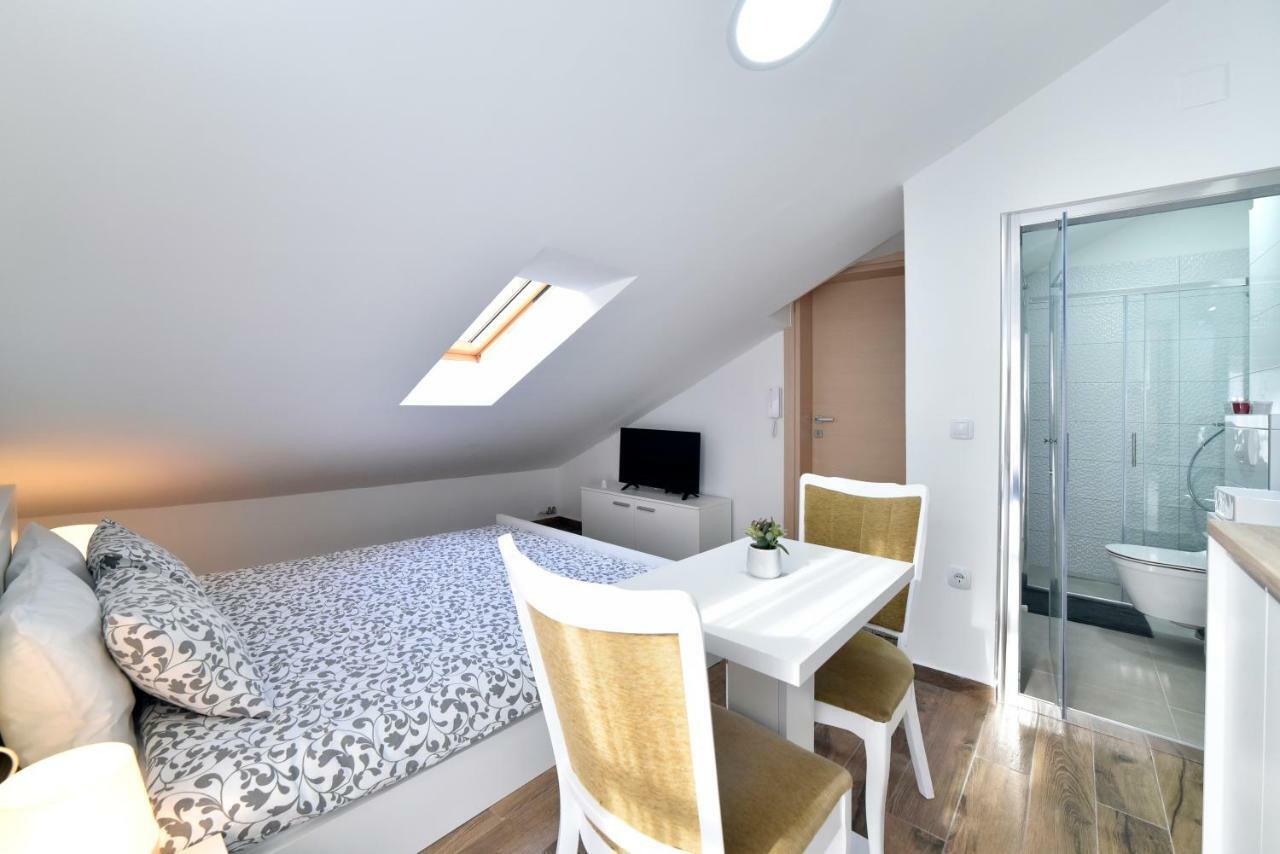 Piccolo Apartments Загреб Экстерьер фото