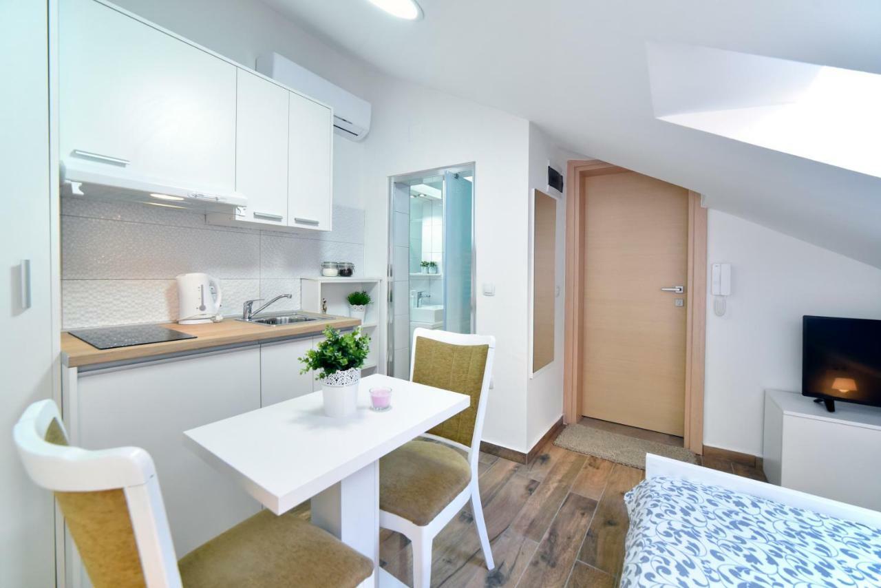 Piccolo Apartments Загреб Экстерьер фото