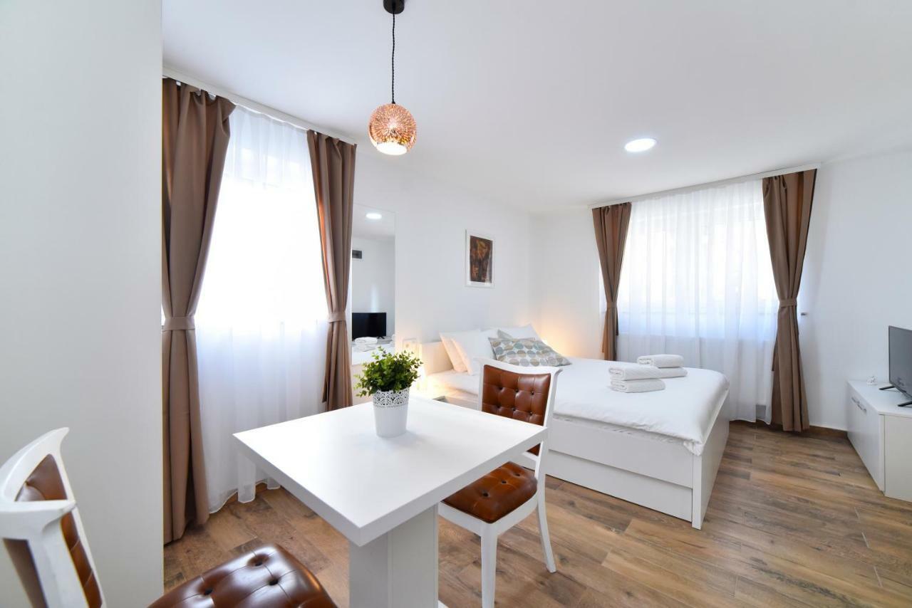 Piccolo Apartments Загреб Экстерьер фото