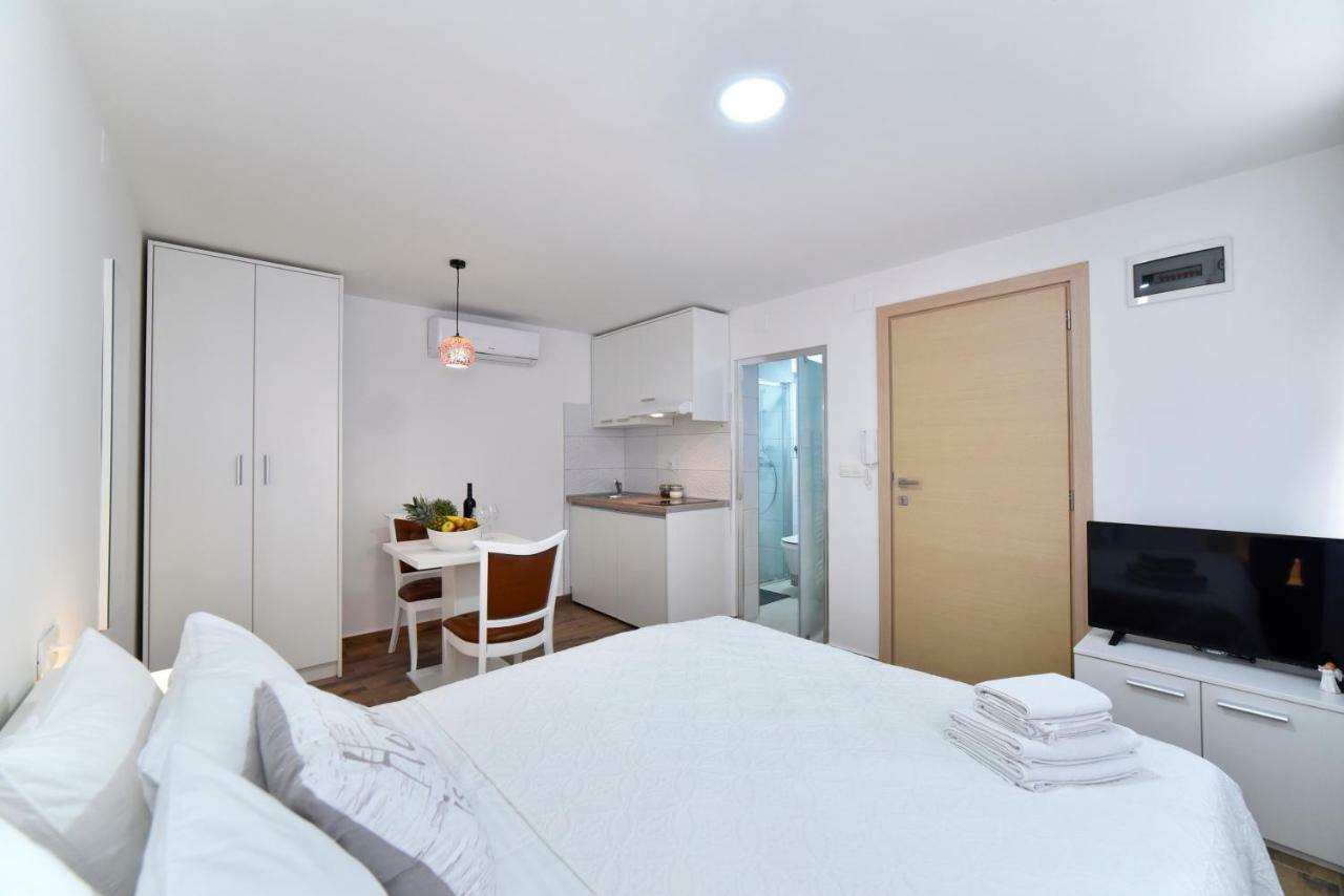 Piccolo Apartments Загреб Экстерьер фото